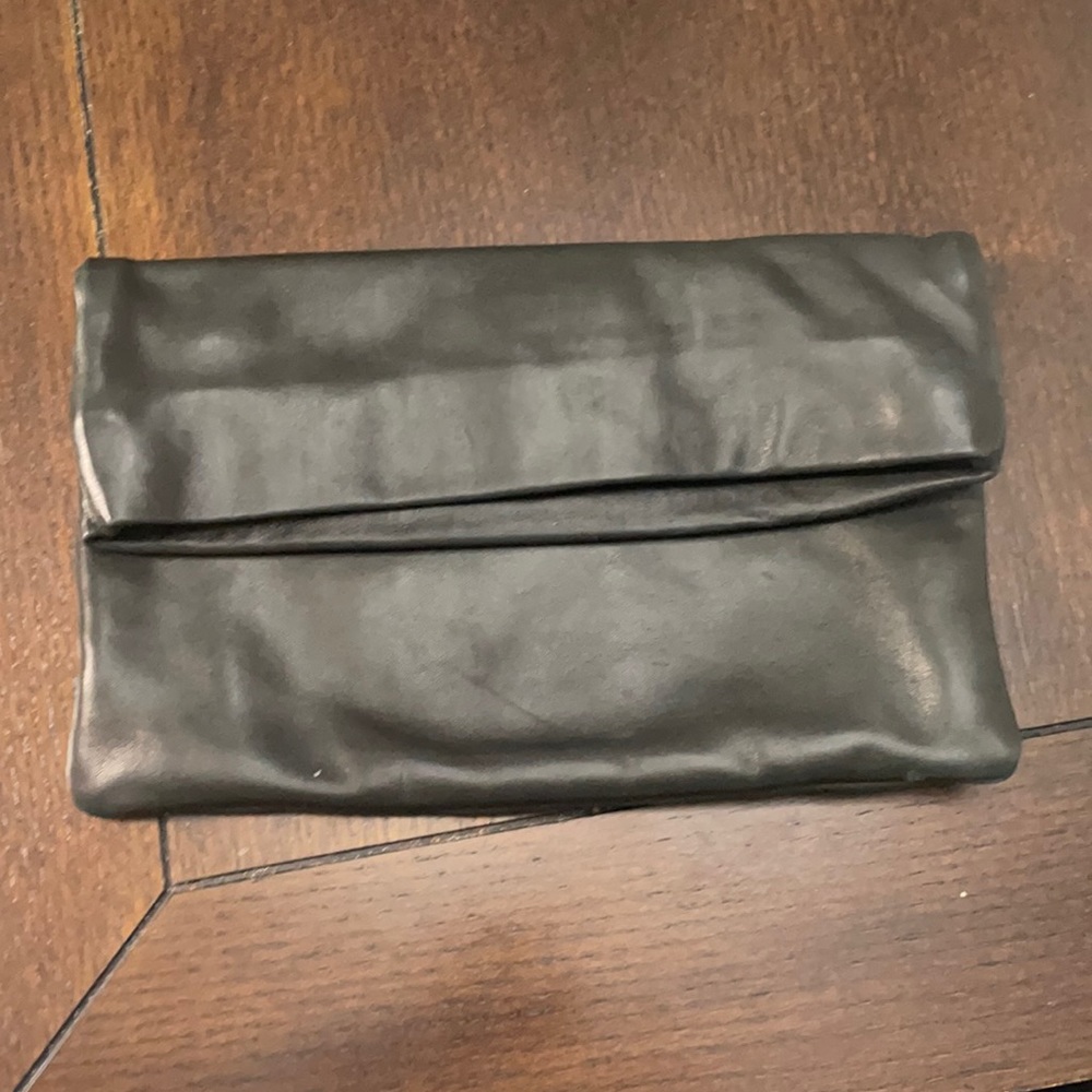 Black Clutch